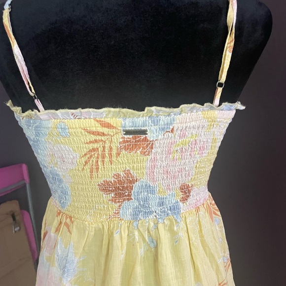 Billabong Yellow Floral Maxi Dress - Picture 3 of 5